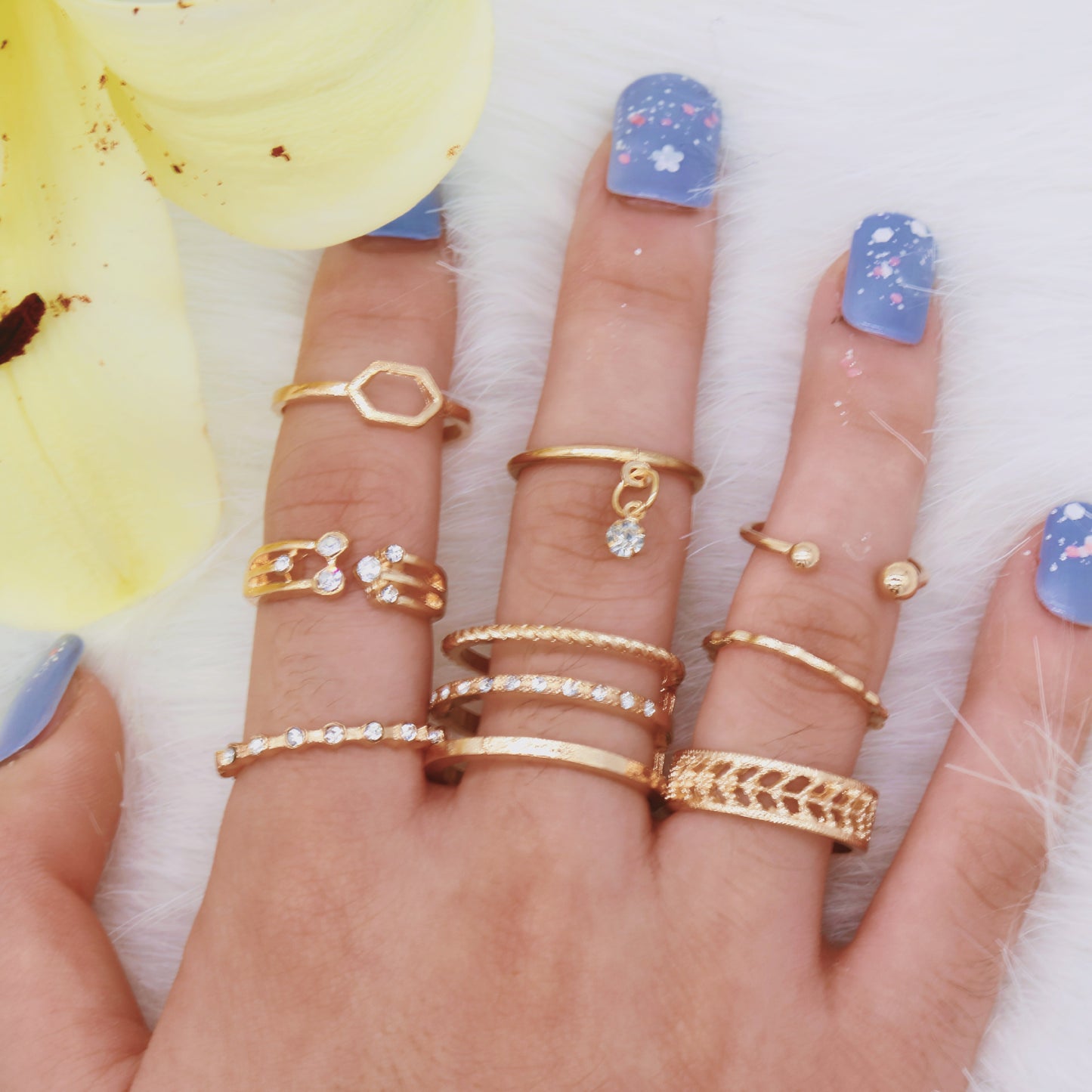 8-Piece Diamond Geometric Ring Set – Elegant Open Design Fashion Jewelry for Women