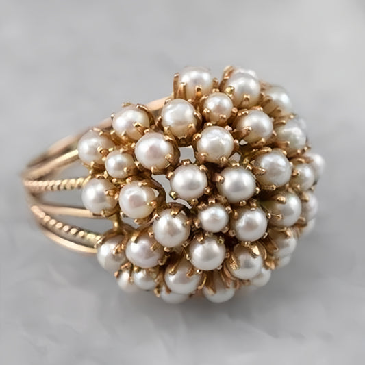 Hollow Pearl Fashion Ring – Modern Elegant Jewelry